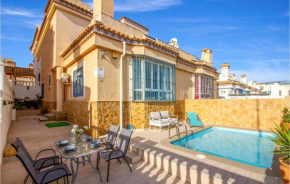 3 Bedroom Cozy Home In Orihuela